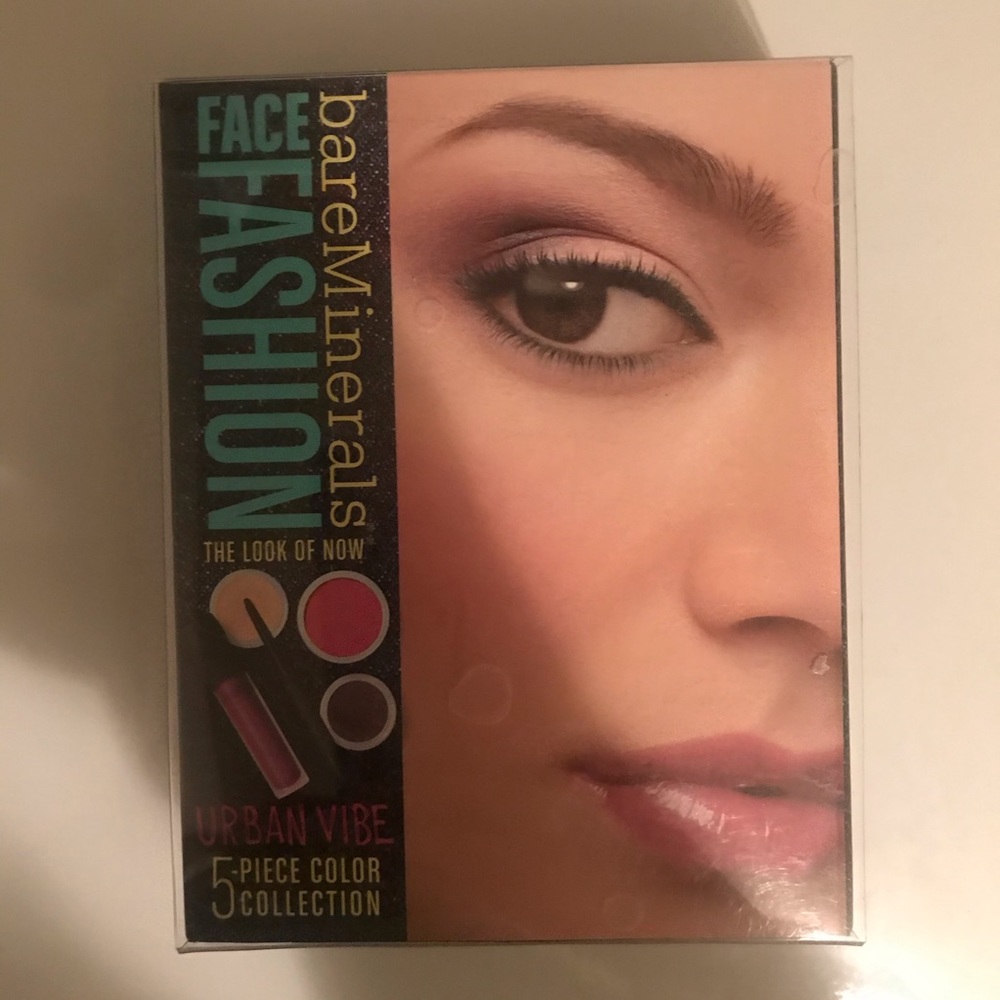 bareMinerals Face Fashion 5 Piece Set